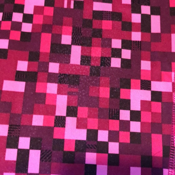 Pink Nike dri fit leggings - Picture 3 of 6